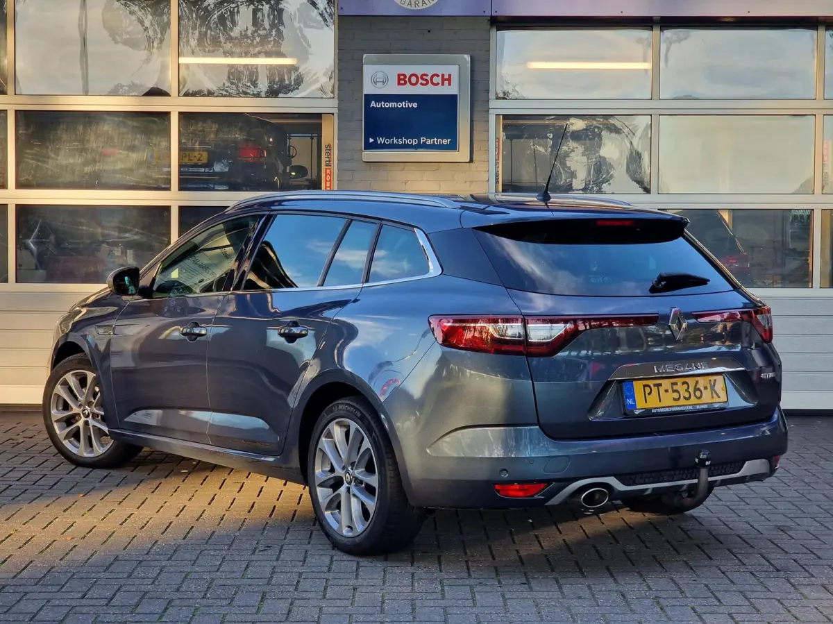 1.2 TCe GT-Line|Bose|Trekhaak|Camera|Cruise|PDC|Sport-stoelen|