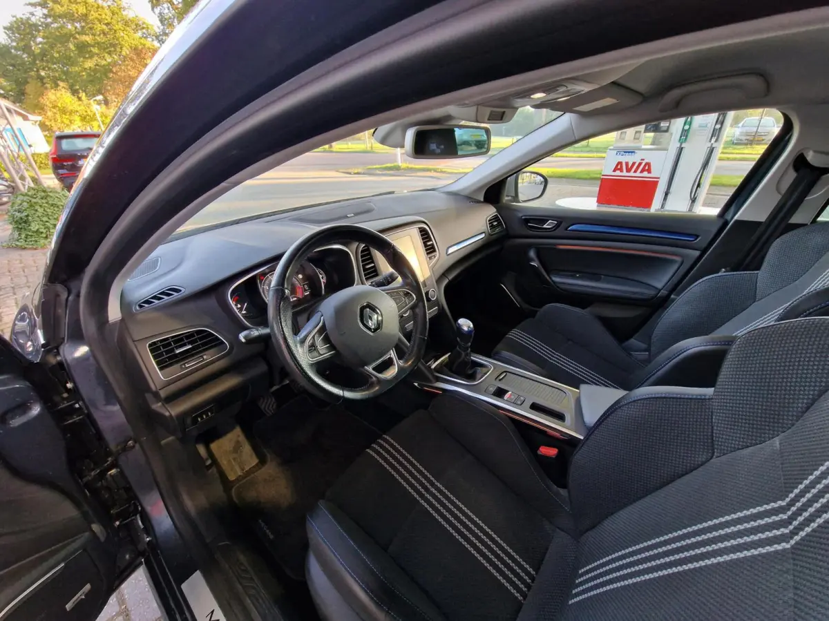 1.2 TCe GT-Line|Bose|Trekhaak|Camera|Cruise|PDC|Sport-stoelen|