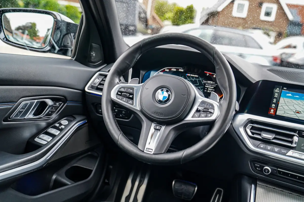 M340i xDrive High Executive | Schuifdak | Mosselman Tuning | Head up | Carplay | HarmanKardon | Stuurwielverwarming