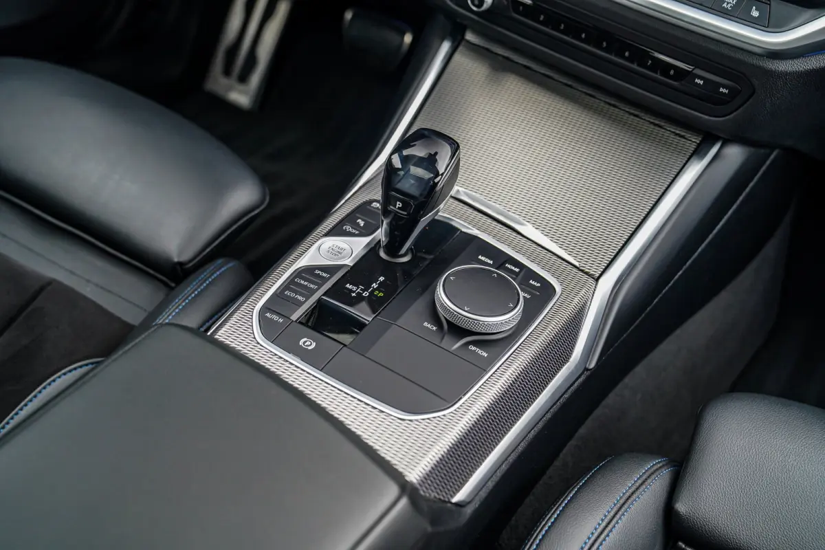 M340i xDrive High Executive | Schuifdak | Mosselman Tuning | Head up | Carplay | HarmanKardon | Stuurwielverwarming