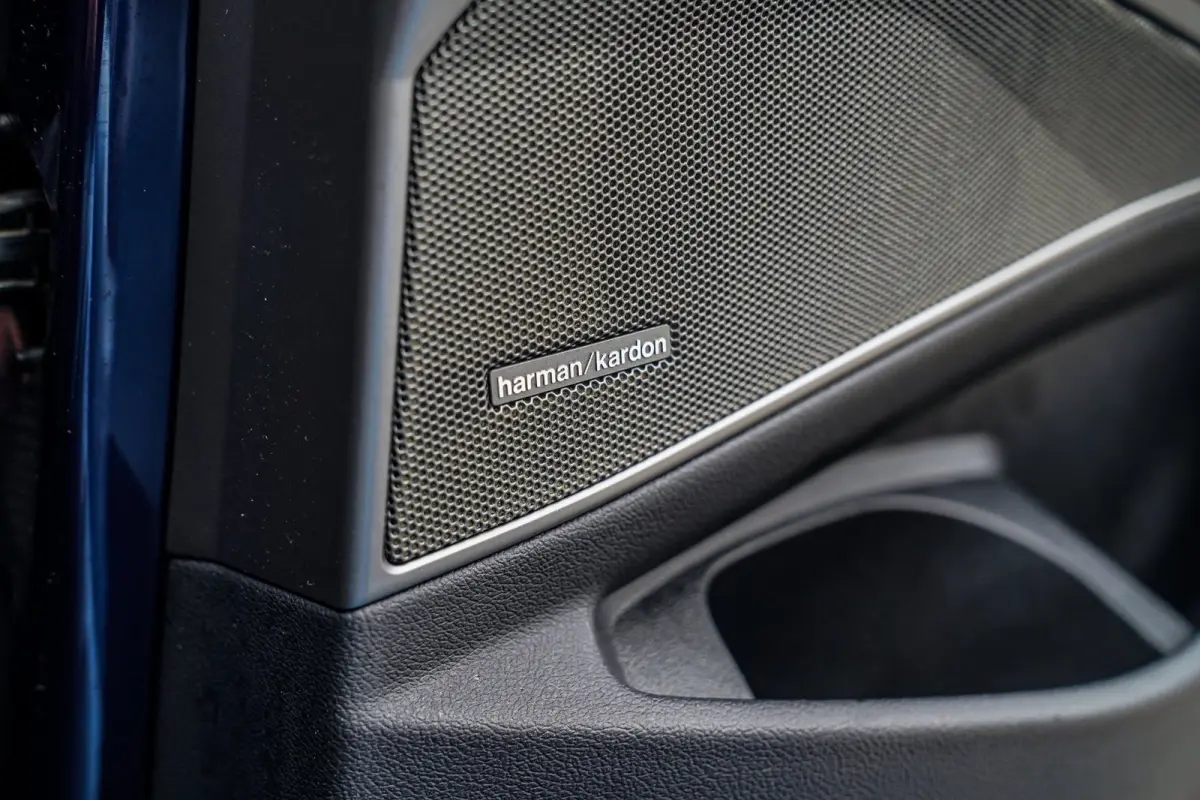 M340i xDrive High Executive | Schuifdak | Mosselman Tuning | Head up | Carplay | HarmanKardon | Stuurwielverwarming