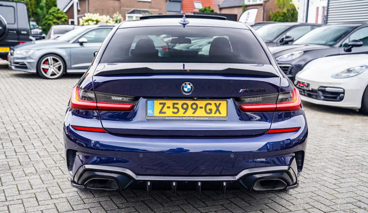 M340i xDrive High Executive | Schuifdak | Mosselman Tuning | Head up | Carplay | HarmanKardon | Stuurwielverwarming