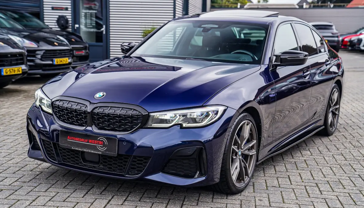 M340i xDrive High Executive | Schuifdak | Mosselman Tuning | Head up | Carplay | HarmanKardon | Stuurwielverwarming