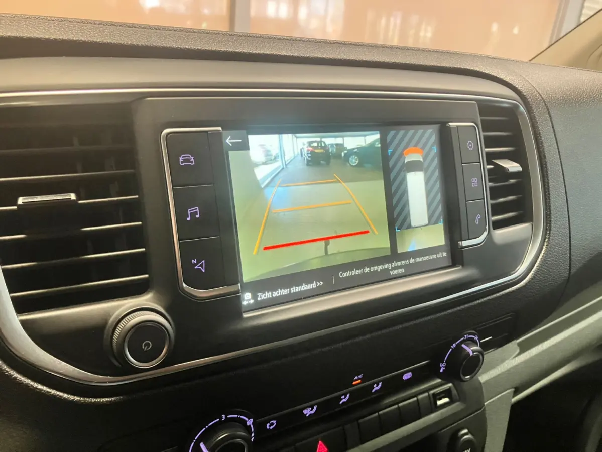 L3H1 Innovation 2.0 CDTI Automaat | Camera | Navigatie | Betimmering | Trekhaak |