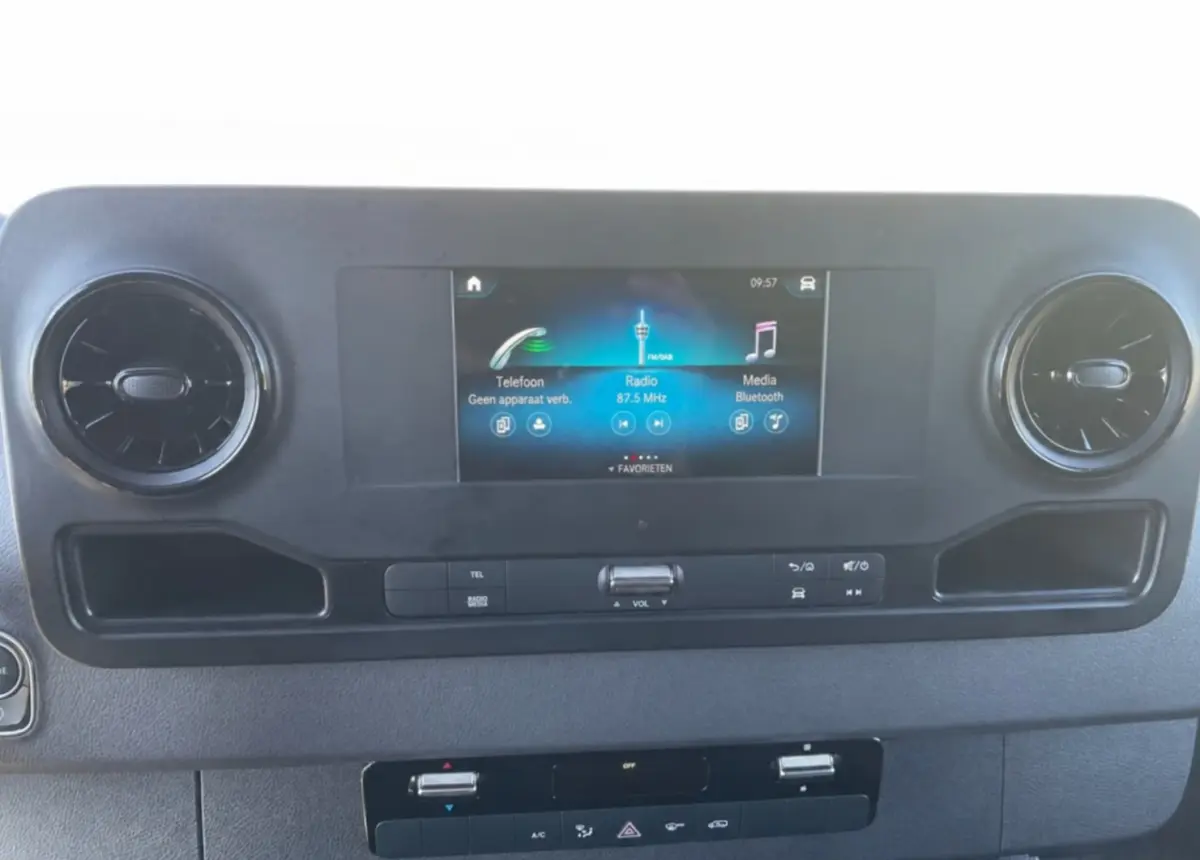 315 1.9 CDI L2H1 AMG Edition/19"LMV AMG/Cruise/Carplay/