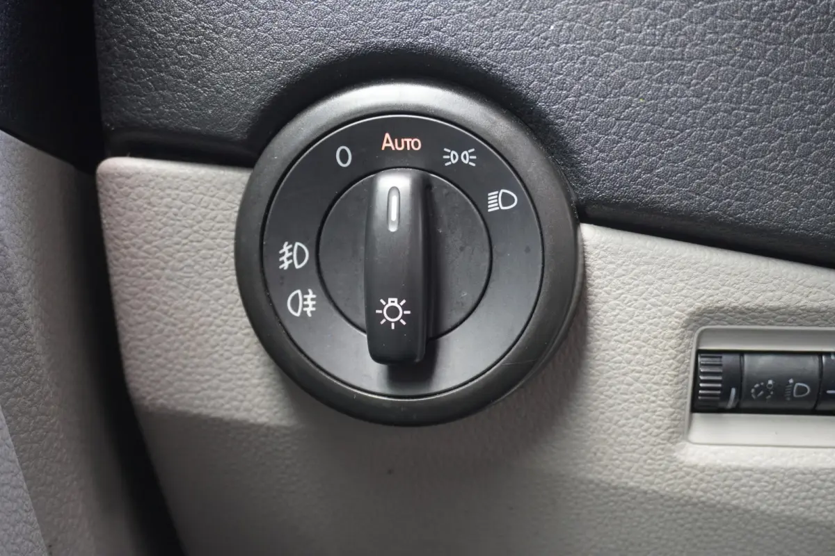 2.0 TDI Dubbele Schuifdeur EURO 6 - Airco - Navi - Cruise - €11.950,- Excl.