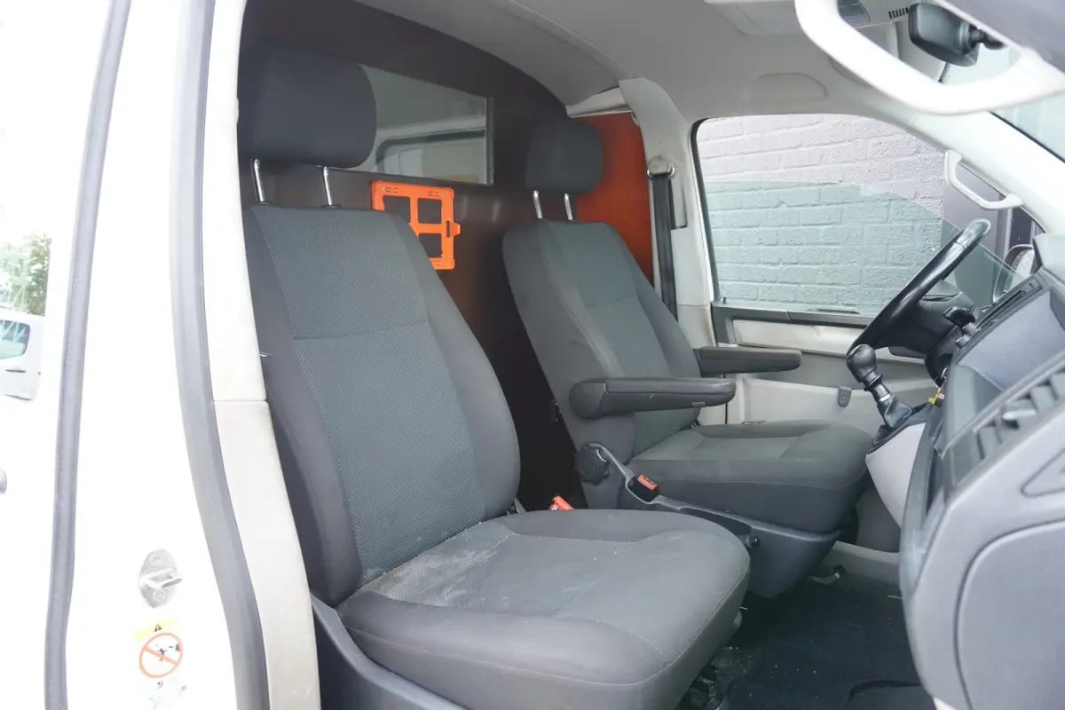 2.0 TDI Dubbele Schuifdeur EURO 6 - Airco - Navi - Cruise - €11.950,- Excl.