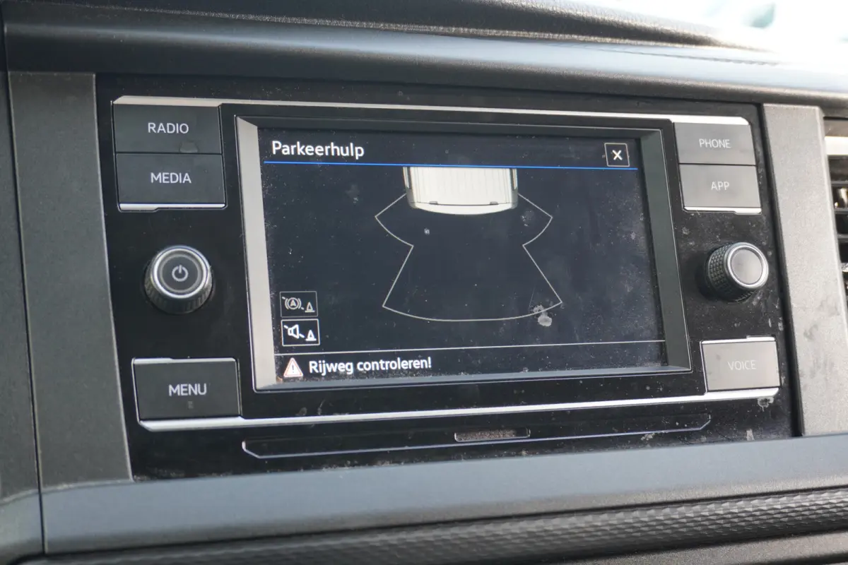 2.0 TDI EURO 6 - Airco - Cruise - Carplay - €13.950,- Excl.