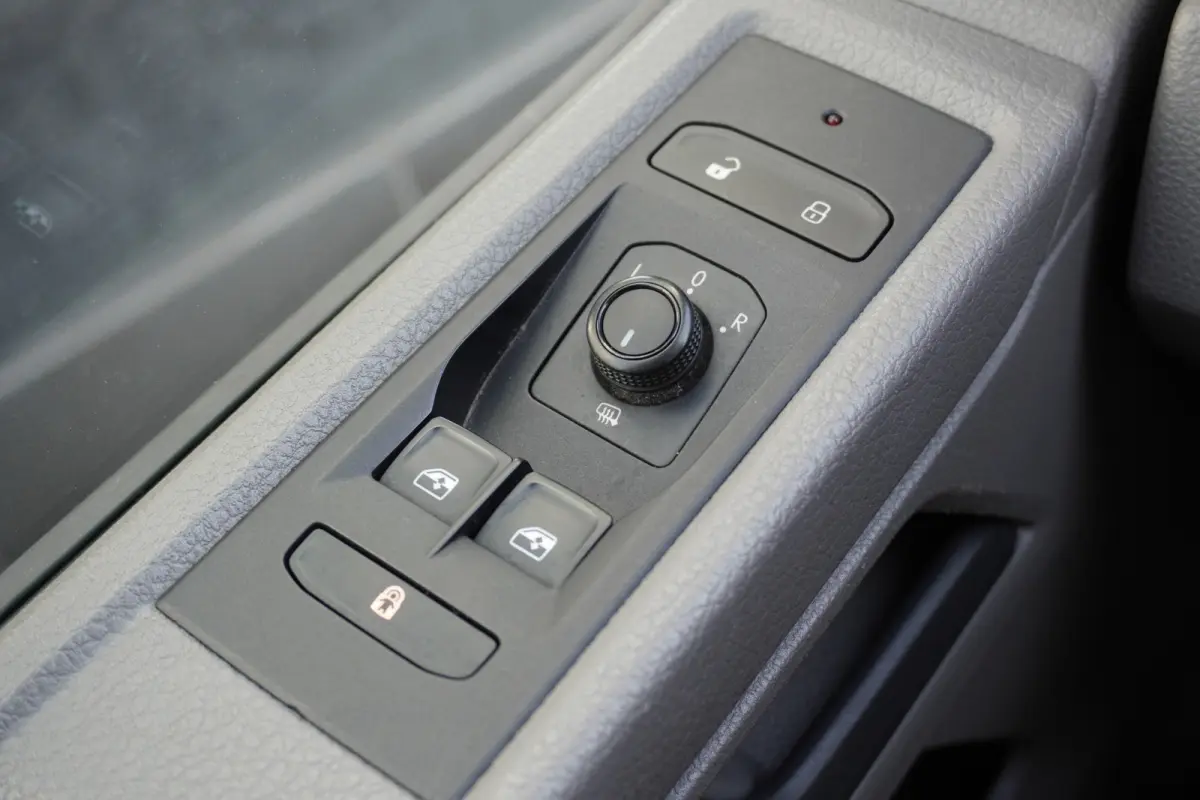 2.0 TDI EURO 6 - Airco - Cruise - Carplay - €13.950,- Excl.