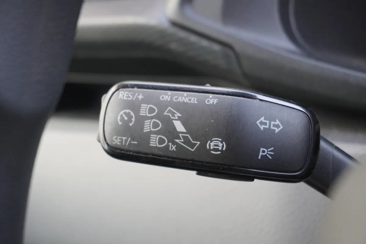 2.0 TDI EURO 6 - Airco - Cruise - Carplay - €13.950,- Excl.