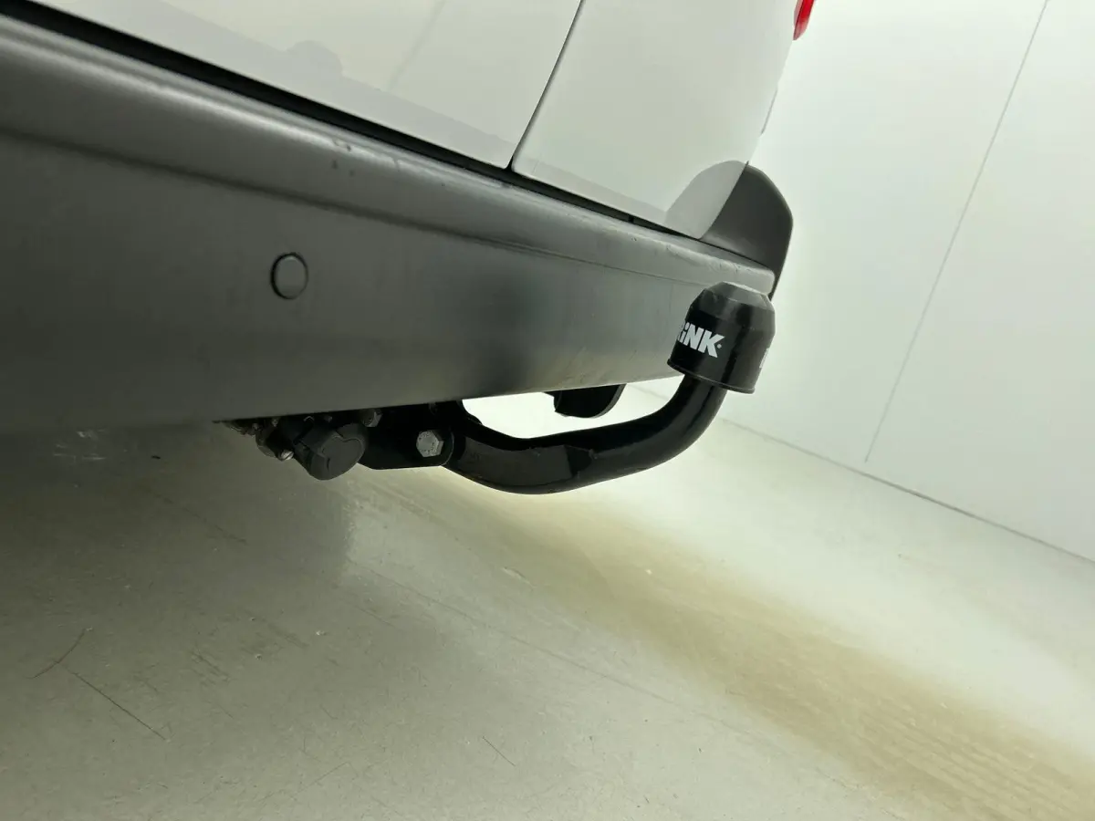 2.0 145pk L3 Automaat Airco Cruise Control Navigatie Trekhaak