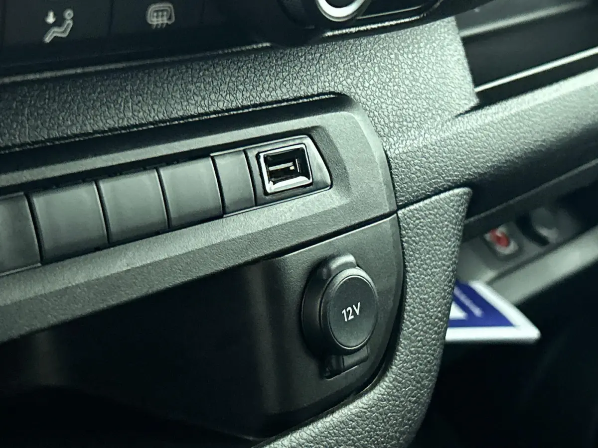 2.0 145pk L3 Automaat Airco Cruise Control Navigatie Trekhaak