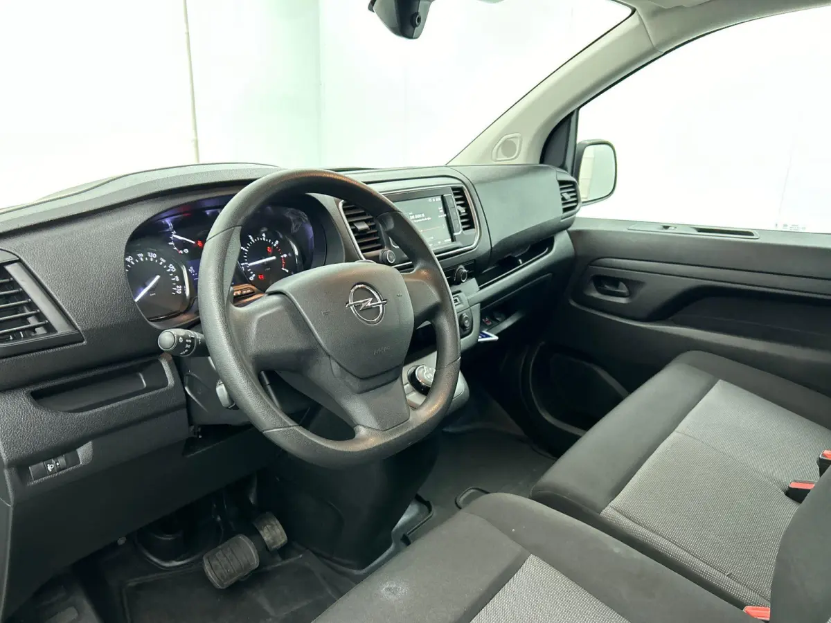 2.0 145pk L3 Automaat Airco Cruise Control Navigatie Trekhaak