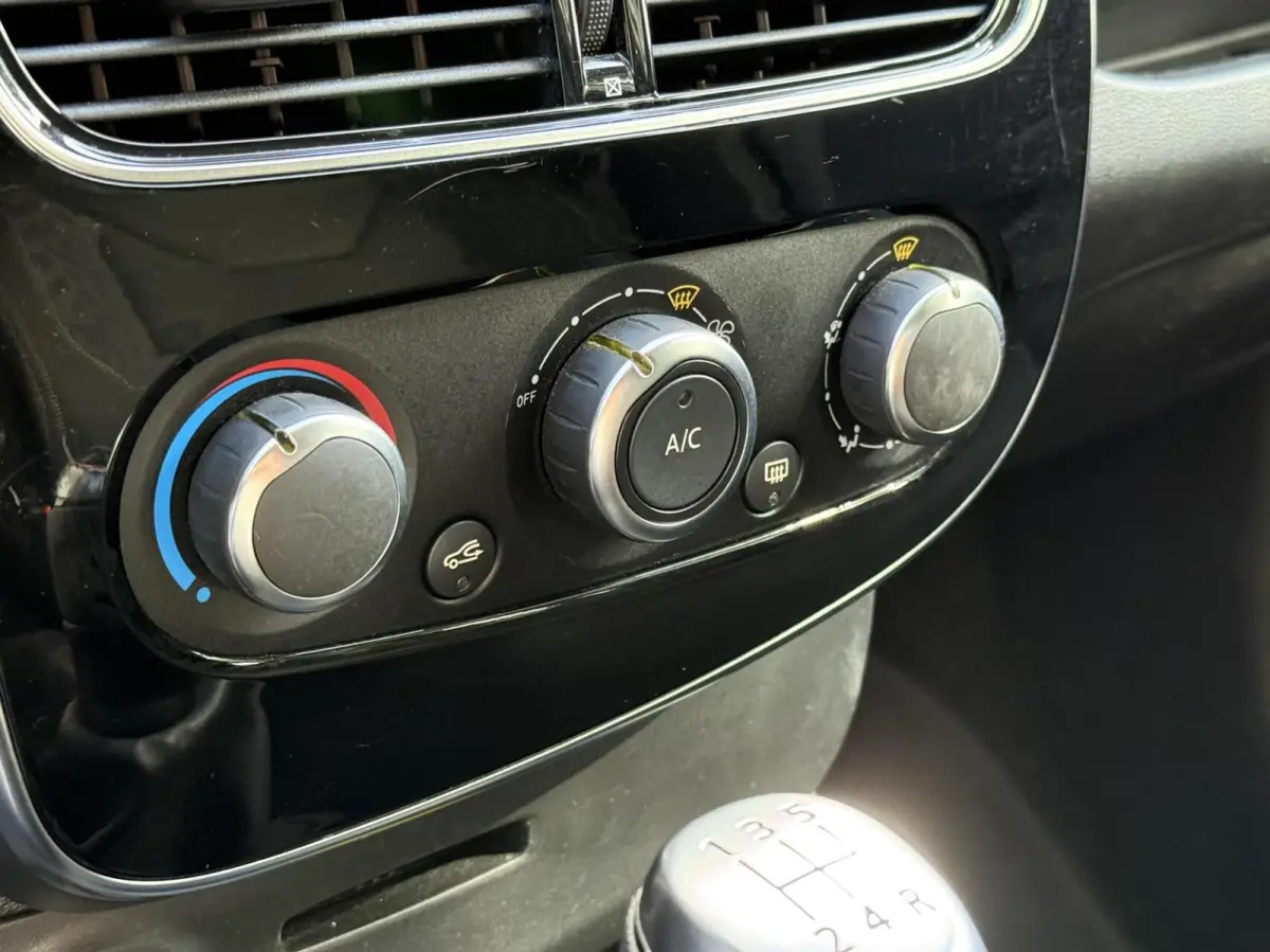 0.9 TCe Limited | Carplay | Keyless | Historie!