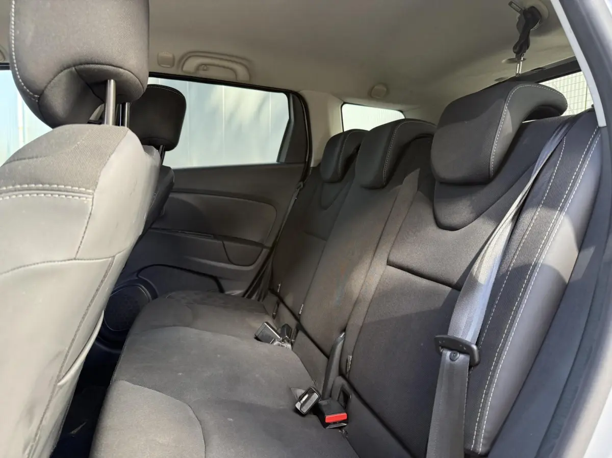 0.9 TCe Limited | Carplay | Keyless | Historie!