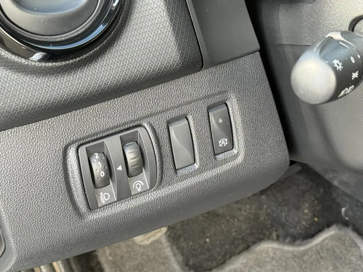 0.9 TCe Limited | Carplay | Keyless | Historie!