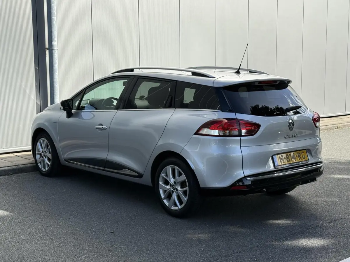 0.9 TCe Limited | Carplay | Keyless | Historie!