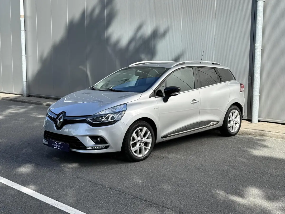 0.9 TCe Limited | Carplay | Keyless | Historie!