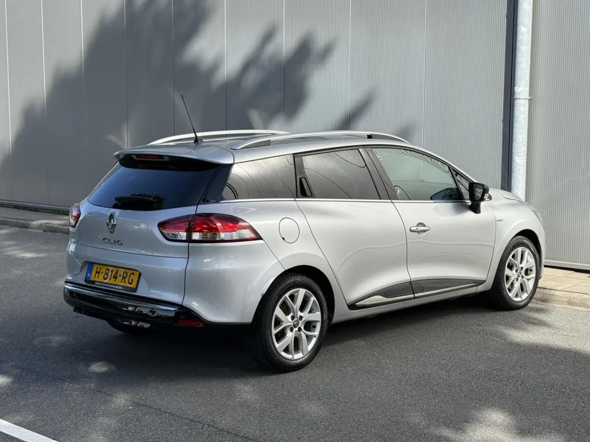 0.9 TCe Limited | Carplay | Keyless | Historie!