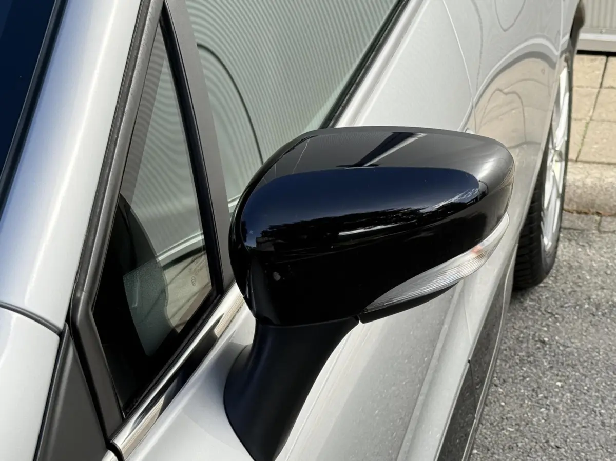 0.9 TCe Limited | Carplay | Keyless | Historie!