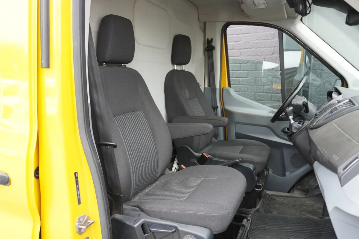 2.0 TDCI 130PK L3H2 EURO 6 - Airco - Cruise - PDC - €11.900,- Excl.