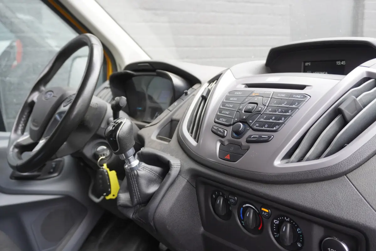 2.0 TDCI 130PK L3H2 EURO 6 - Airco - Cruise - PDC - €11.900,- Excl.