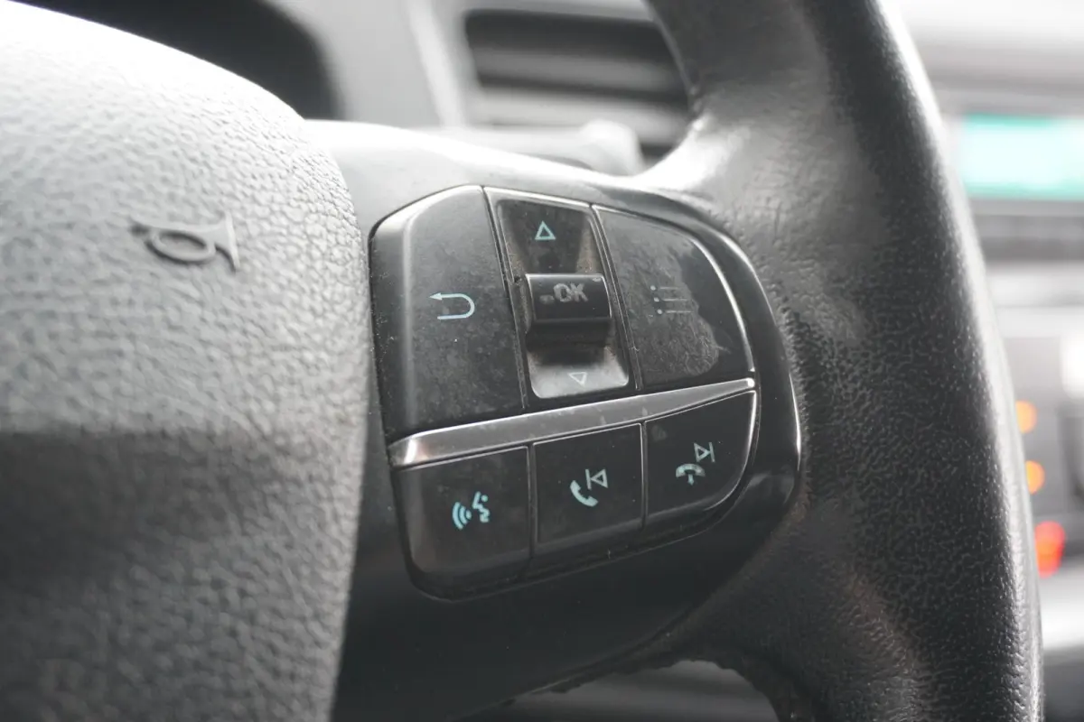 2.0 TDCI 130PK L3H2 EURO 6 - Airco - Navi - PDC - €12.900 Excl.