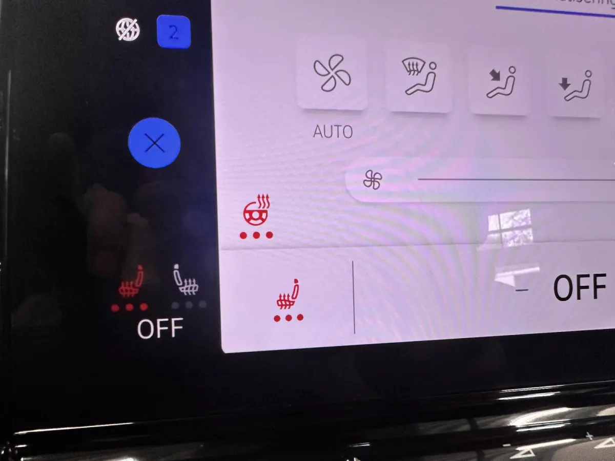 Pro 58 kWh SOH 91% Airco ECC Navi Carplay Adaptive Cruise Control 18" LM Velgen East Derry Full LED PDC