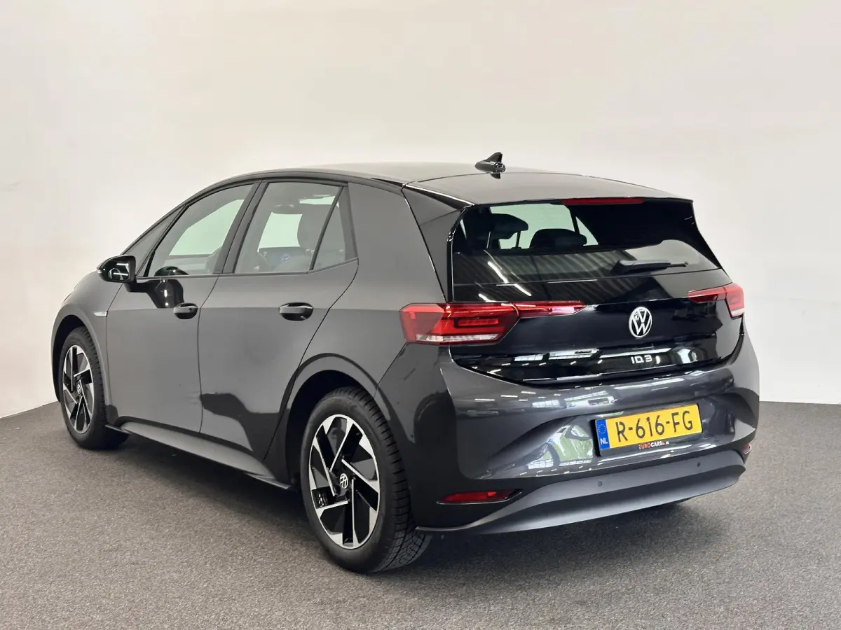 Pro 58 kWh SOH 91% Airco ECC Navi Carplay Adaptive Cruise Control 18" LM Velgen East Derry Full LED PDC