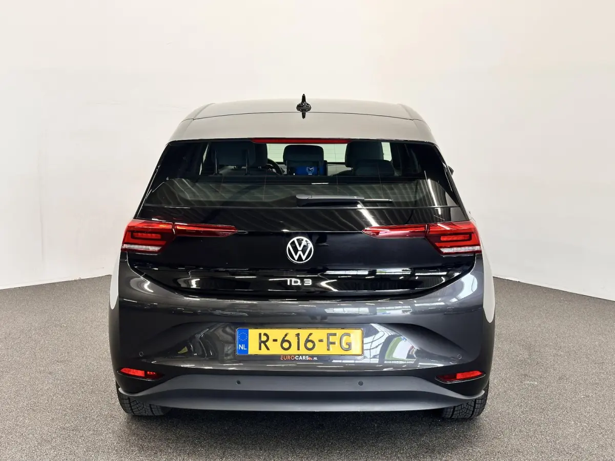 Pro 58 kWh SOH 91% Airco ECC Navi Carplay Adaptive Cruise Control 18" LM Velgen East Derry Full LED PDC