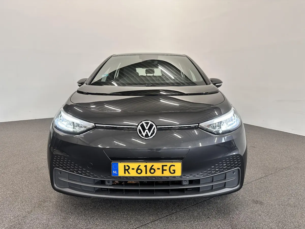 Pro 58 kWh SOH 91% Airco ECC Navi Carplay Adaptive Cruise Control 18" LM Velgen East Derry Full LED PDC