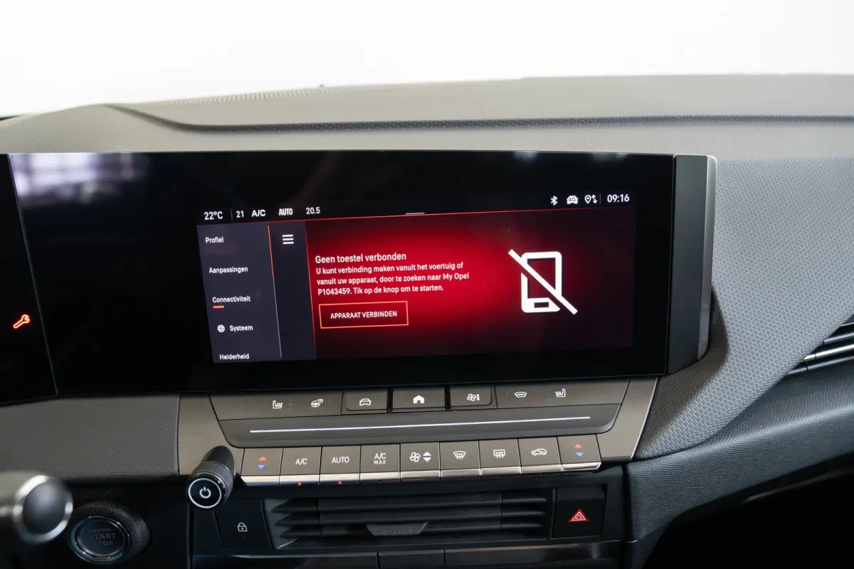1.6 Turbo Plug-In Hybrid Ultimate | Schuif-Kanteldak | Head-Up | Stoel & Stuurverwarming | Camera | Climate Controle | Navigatie | Inductief laden |