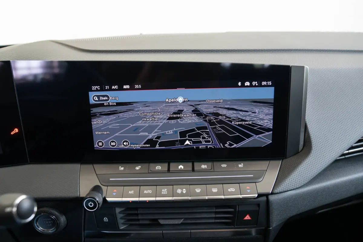 1.6 Turbo Plug-In Hybrid Ultimate | Schuif-Kanteldak | Head-Up | Stoel & Stuurverwarming | Camera | Climate Controle | Navigatie | Inductief laden |
