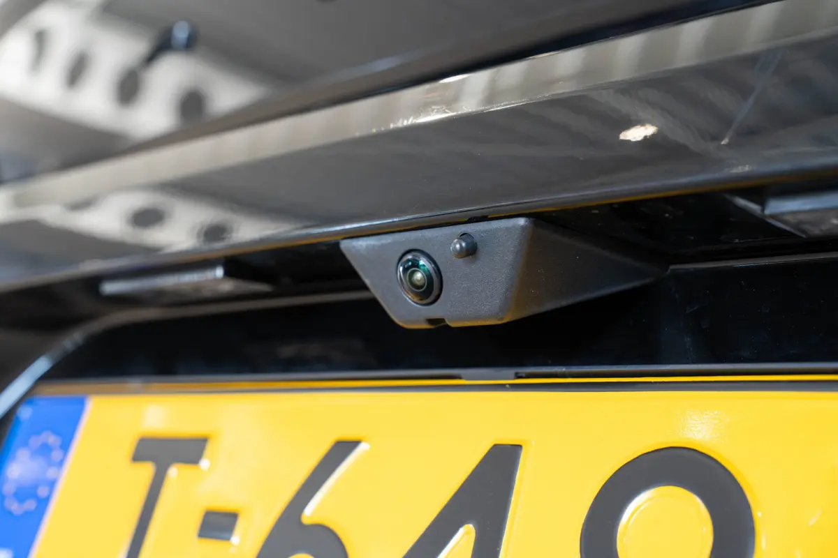 1.6 Turbo Plug-In Hybrid Ultimate | Schuif-Kanteldak | Head-Up | Stoel & Stuurverwarming | Camera | Climate Controle | Navigatie | Inductief laden |