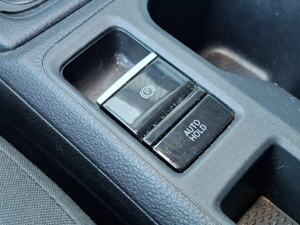 2.0 TDI Trend AIRCO / CRUISE CONTROLE / N.A.P / TREKHAAK / EURO 6
