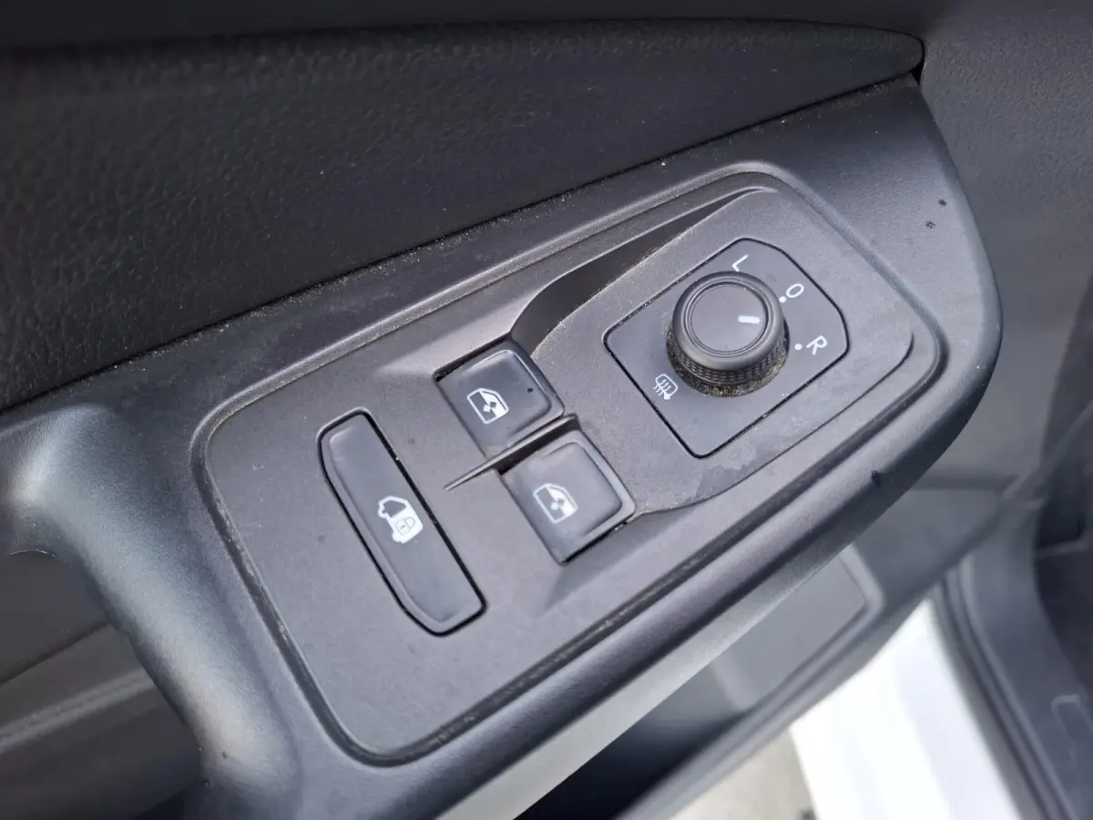 2.0 TDI Trend AIRCO / CRUISE CONTROLE / N.A.P / TREKHAAK / EURO 6