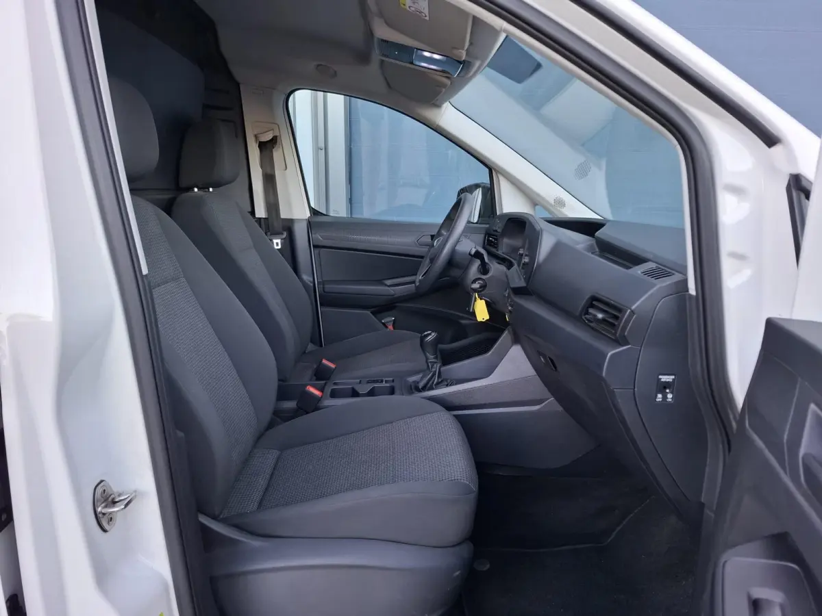 2.0 TDI Trend AIRCO / CRUISE CONTROLE / N.A.P / TREKHAAK / EURO 6