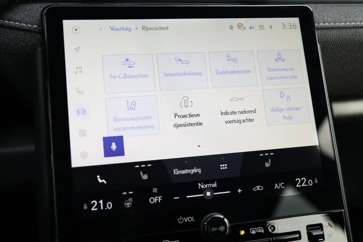 1.5 2WD Hybride Automaat Camera Acc