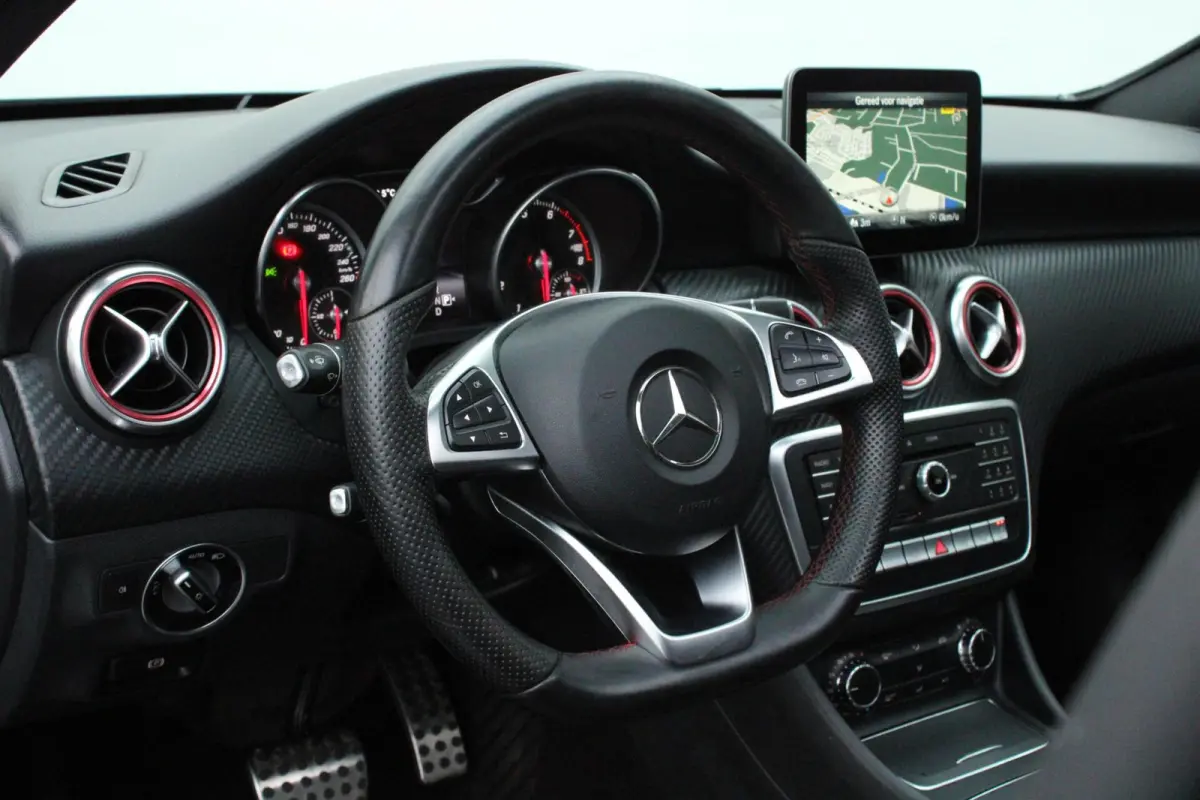 180 AMG Night Edition Plus