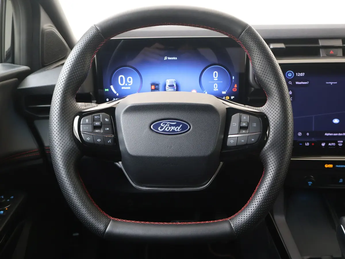 EcoBoost ST-Line X 155PK | 360 CAMERA | KEYLESS | NAVI | WINTERPACK | ELEKTR. A-KLEP | ADAPTIVE CRUISE | ALL SEASON BANDEN | CARPLAY