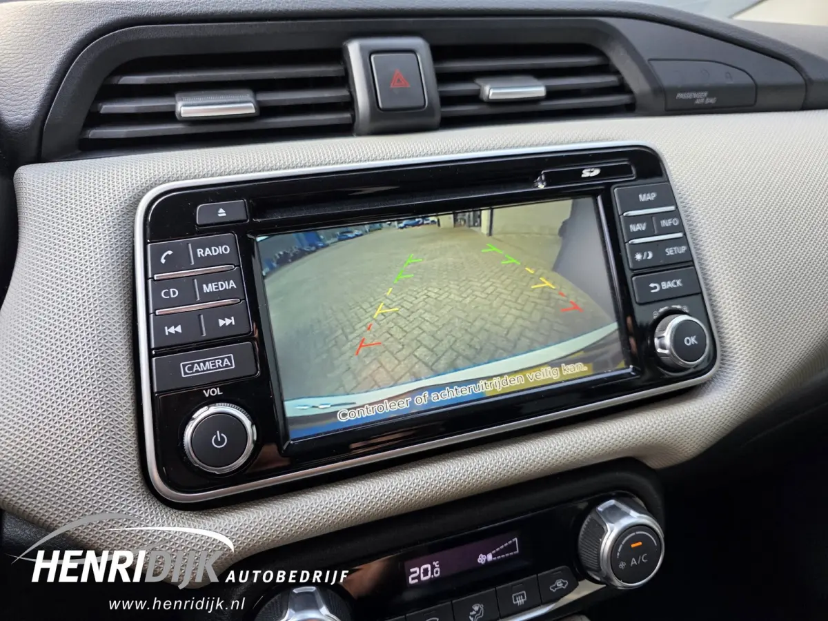 0.9 IG-T N-Connecta Navi / Camera / Cruise / DAB