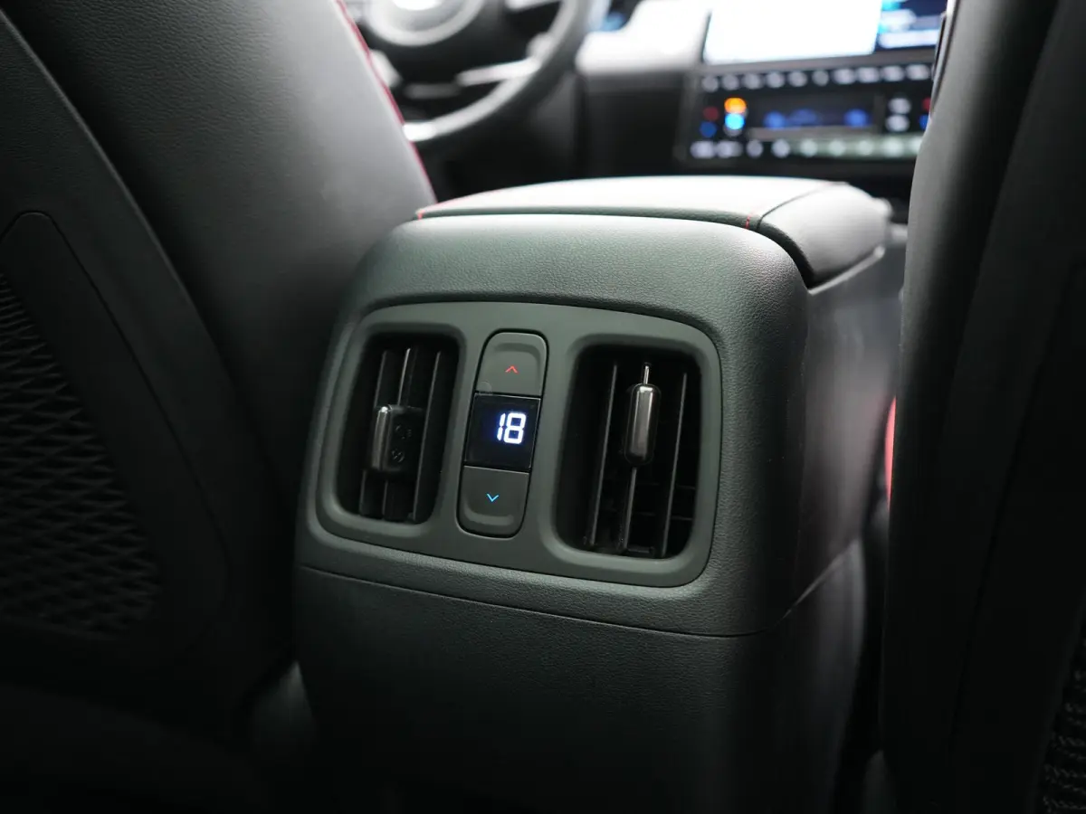 1.6 T-GDI PHEV N Line Sky 4WD 265pk Dealer O.H. | Panodak | Adaptive Cruise | 360 Camera | Krell Audio | Alcantara Sportstoelen Ventilatie & Verwarmd | Keyless | BLIS | Stuur Verwarmd | Appl