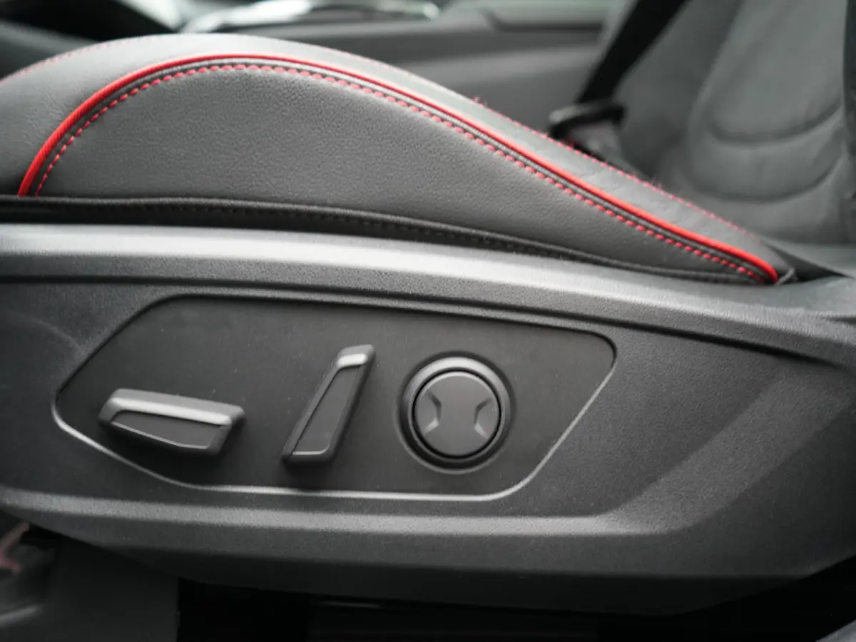 1.6 T-GDI PHEV N Line Sky 4WD 265pk Dealer O.H. | Panodak | Adaptive Cruise | 360 Camera | Krell Audio | Alcantara Sportstoelen Ventilatie & Verwarmd | Keyless | BLIS | Stuur Verwarmd | Appl