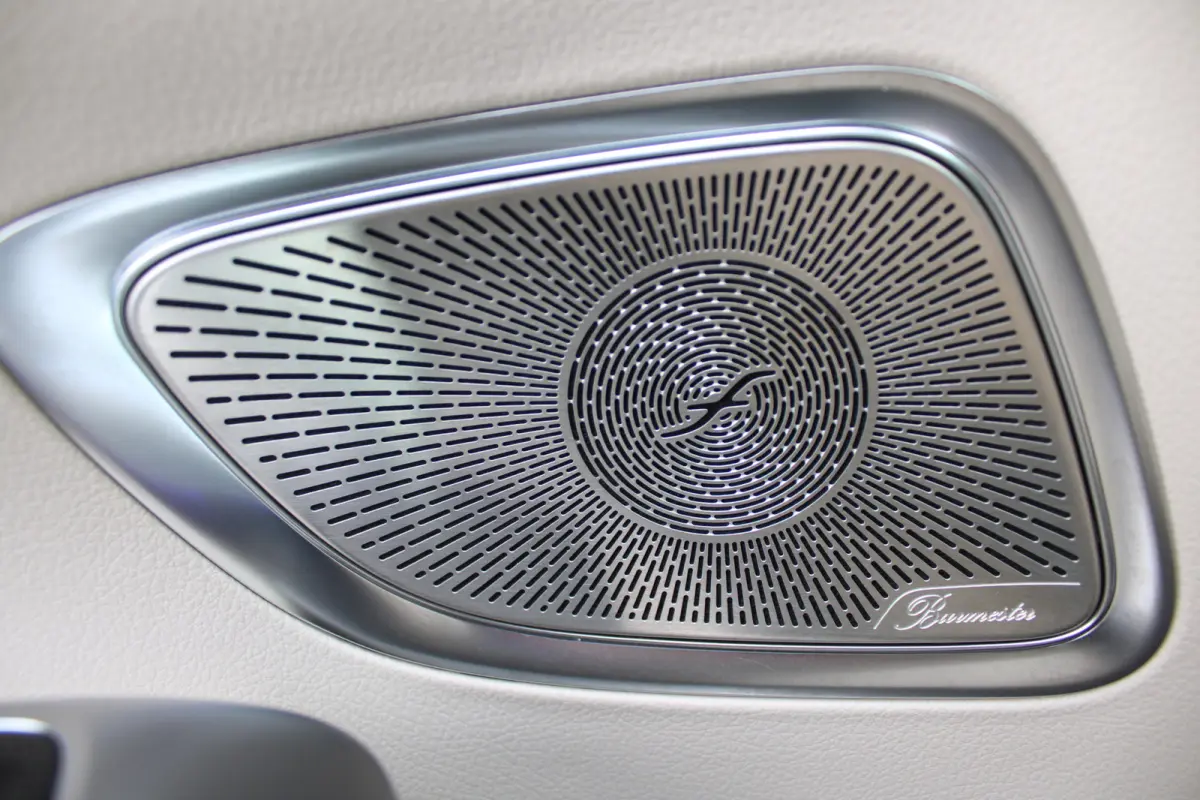200 AUT9 Luxury Line PANORAMADAK LEDER MEMORY BURMESTER KEY-LESS GO 360-CAMERA