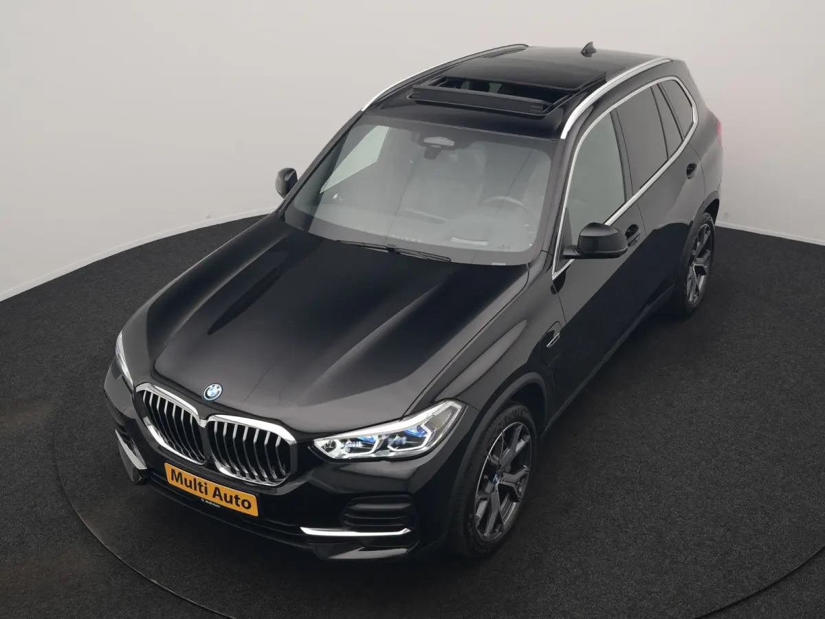 xDrive45e High Executive PHEV 395pk Dealer O.H. | Active Steering | Trekhaak Af Fabriek | Panodak | Luchtvering | Head Up | Adaptive Cruise | 360 Camera | Laser LED | Nappa Lederen Comfortst