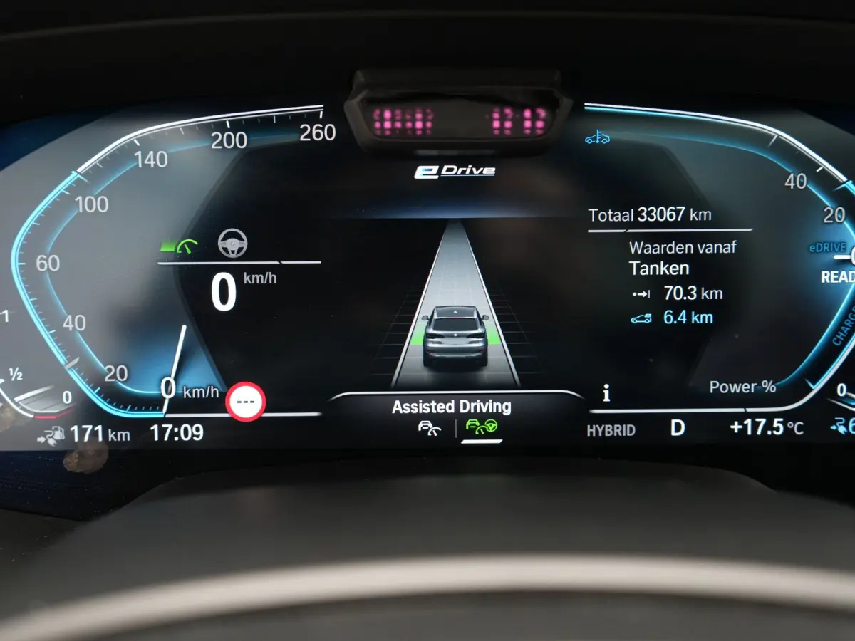 xDrive45e High Executive PHEV 395pk Dealer O.H. | Active Steering | Trekhaak Af Fabriek | Panodak | Luchtvering | Head Up | Adaptive Cruise | 360 Camera | Laser LED | Nappa Lederen Comfortst
