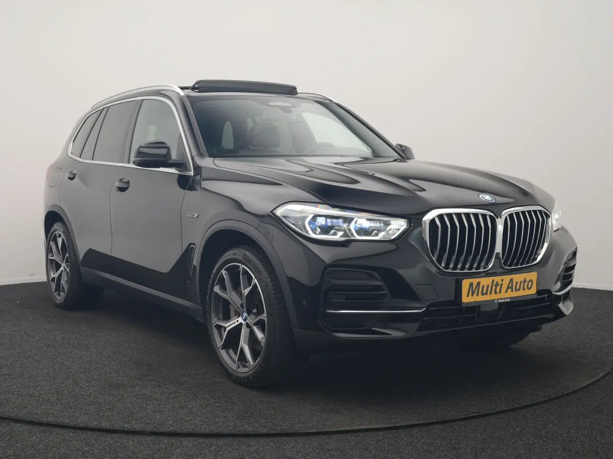 xDrive45e High Executive PHEV 395pk Dealer O.H. | Active Steering | Trekhaak Af Fabriek | Panodak | Luchtvering | Head Up | Adaptive Cruise | 360 Camera | Laser LED | Nappa Lederen Comfortst