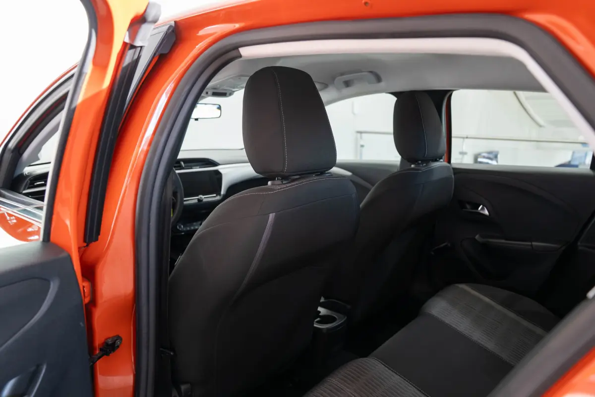 1.2 Edition | Camera | Parkeersensoren | Apple Carplay & Android Auto | Lichtmetalen velgen | Airco | Cruise Controle |