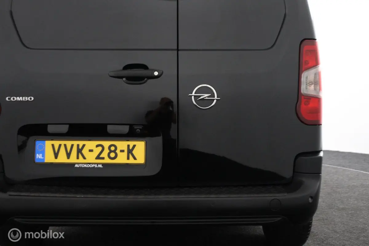 1.5D 102 Pk H6 L1H1 | Airco | Cruise | Camera | Zij-schuifdeur | Car-play | Parkeersensoren | NL Auto | 32dkm NAP | DEALER-STAAT