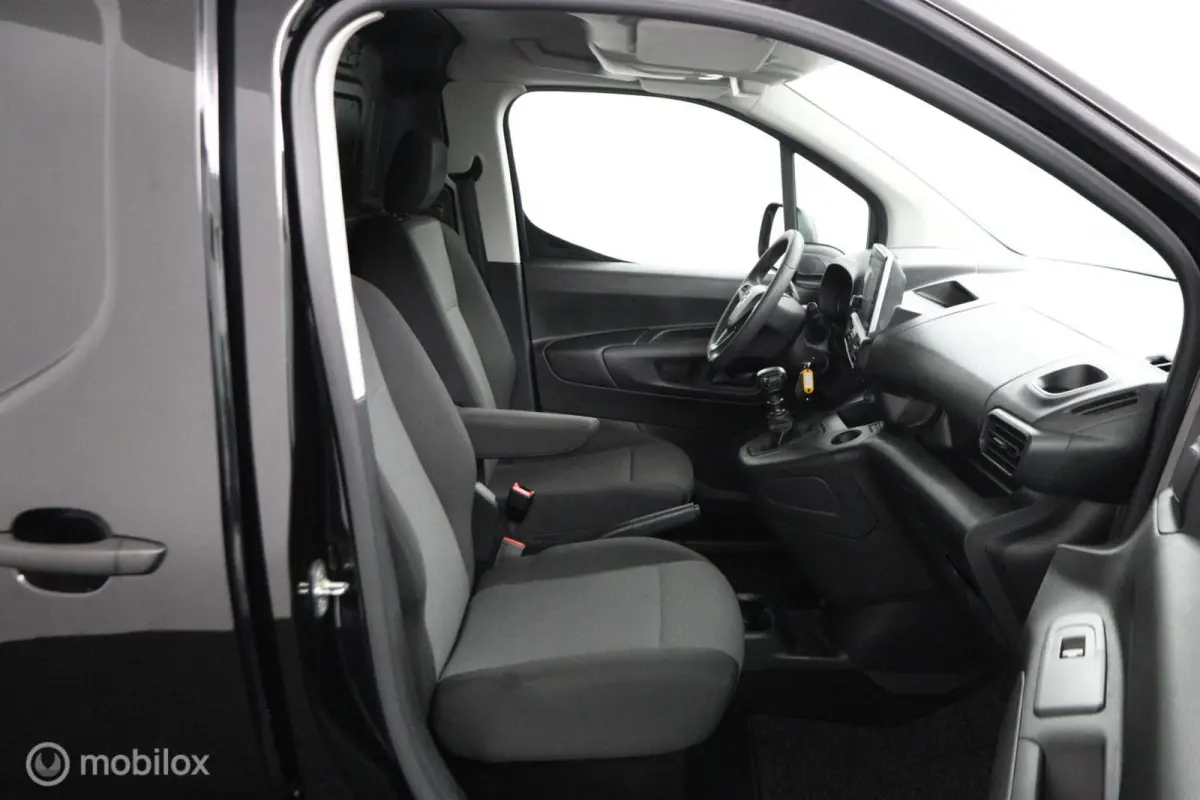 1.5D 102 Pk H6 L1H1 | Airco | Cruise | Camera | Zij-schuifdeur | Car-play | Parkeersensoren | NL Auto | 32dkm NAP | DEALER-STAAT